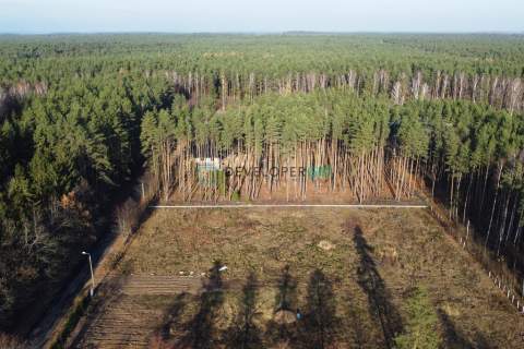 PRZECENA - 53 tys Działka przy lesie i WZ