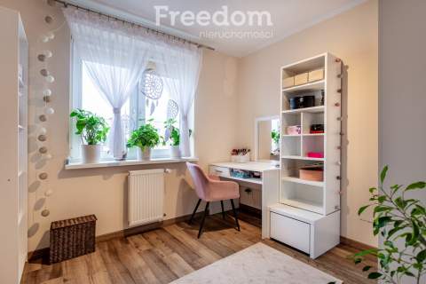 4 pokoje i salon z aneksem kuchennym, ul. Tuwima