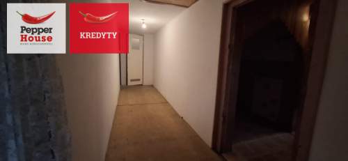 Pół domu na sprzedaż