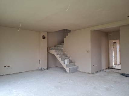 Pół Bliźniaka 136m2 na sprzedaż Jabłonna Świetna lokal
