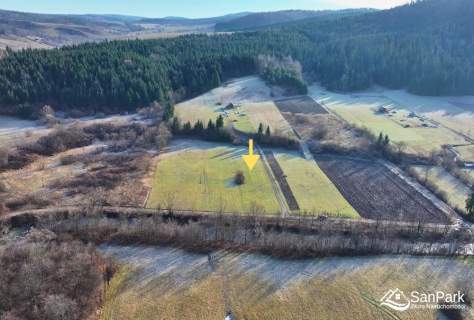 Atrakcyjna działka budowlana nad rzeką Zahoczewie
