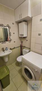 Duża kawalerka do zamieszkania -parter- balkon- os.Czarnów