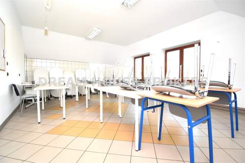 Lokal na wynajem 136 m/2 Krosno Turaszówka