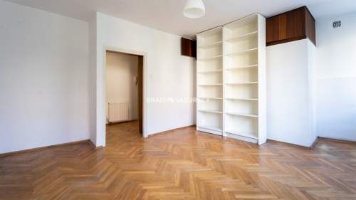 4 pokoje 2 pokoje garaż