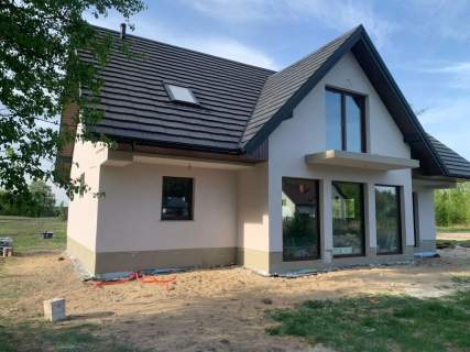 Dom 191 m2 na działce 1 611 m2 pod Radzyminem.