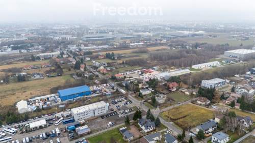 Działka budowlana 1850 m2   Włochy, ul. Jutrzenki