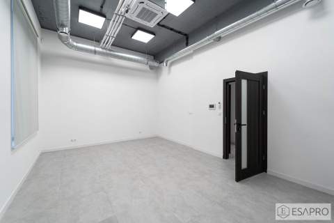 LOKAL HANDLOWO - USŁUGOWY / PARTER / PARKING
