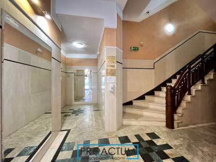 Lokal biurowy w sercu Starówki winda,balkon