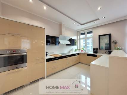 Piękny, 4 pokojowy apartament z dużym tarasem 