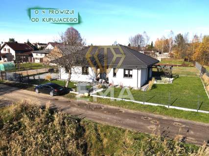Nowoczesny dom nad stawem-Libidza, na sprzedaż