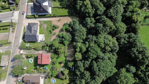 Działka budowlana pod dom przy lesie / 21 arów / Wadowice