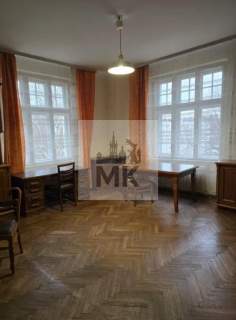 80m2 z balkonem na Salwatorze