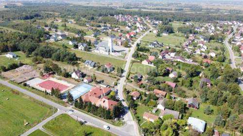 Borek gmina Rzezawa działka usługowa