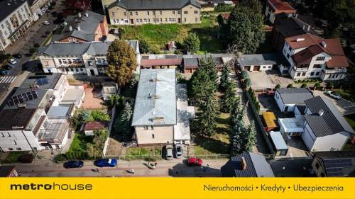 Budynki mieszkano -usługowe w centrum Ciechocinka 