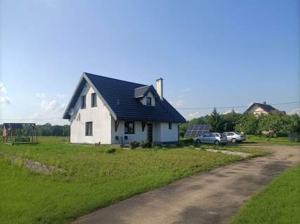 Dom w cichej okolicy