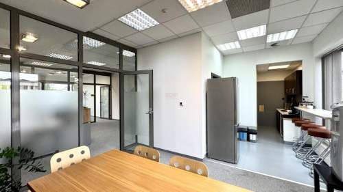Lokal biurowo - usługowy 251 m2 niedaleko Rynku