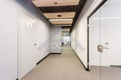 Biuro do wynajęcia Żelazna 141 m2