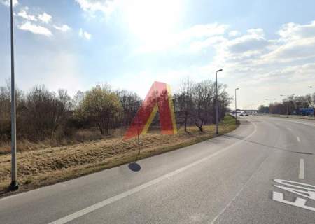 działka usługowa 23arowa