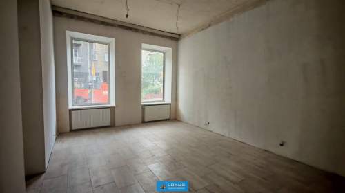Lokal handlowo-usługowy parter witryna 70 m2