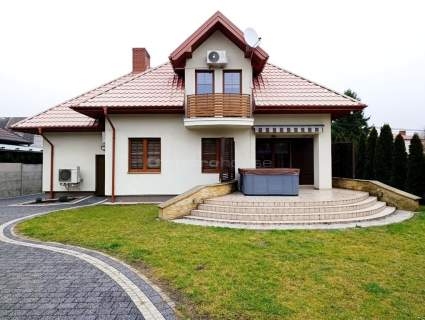 Nowoczesny dom z SPA, fotowoltaiką 136m2 Daleszyce