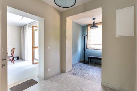 DOM 3 PIĘTRA - 230 M2 - DZIAŁKA 12 ARÓW - ZARZYCE