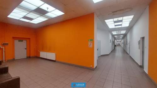 Lokal biurowy produkcyjny 150 m2 parking