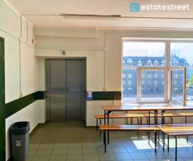 Kasprzaka 2  1000 m Medyczna Edukacja  negocjuj Cenę