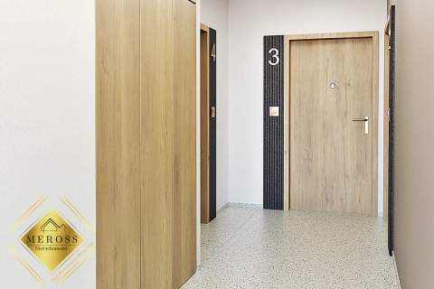 Parkitka M65 z Inteligentnym Magazynem Energii 