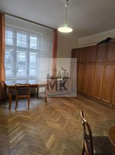 80m2 z balkonem na Salwatorze