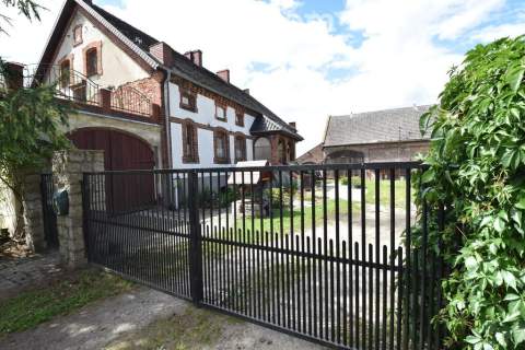 Siedlisko na sprzedaż, brak sąsiadów, duża działka