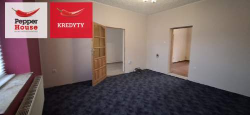 Pół domu na sprzedaż