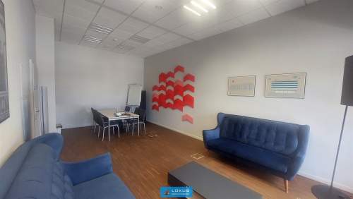 Lokal biurowo-usługowy 38 m2,parking, klimatyzacja