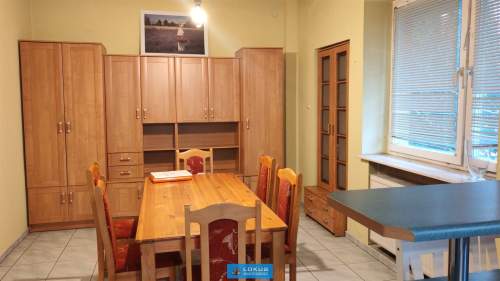 Dom 243 m2 z garażem i budynkami gospodarczymi