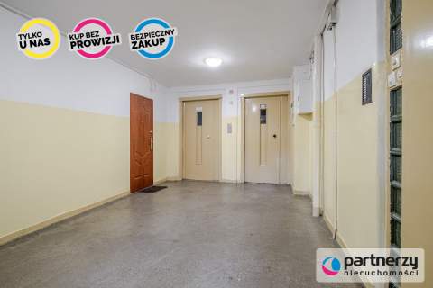 3 duże pokoje możliwe 4 , świetna komunikacja