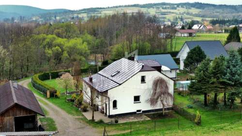 REZERWACJA RODZINNY DOM OTOCZONY ZIELENIĄ, LIPINKI, POWIAT 