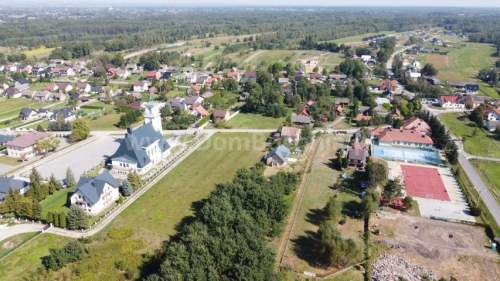 Borek gmina Rzezawa działka usługowa