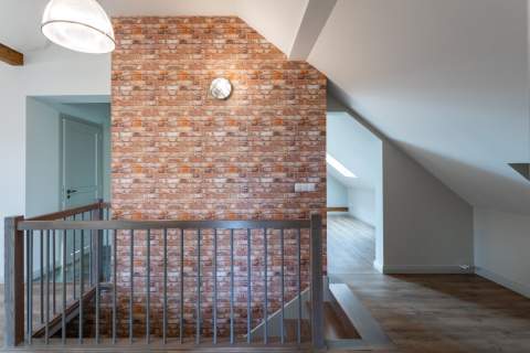 DOM 3 PIĘTRA - 230 M2 - DZIAŁKA 12 ARÓW - ZARZYCE