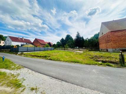 Siedlisko z widokiem na Ślęże Sady. Odpocznij