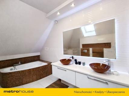 Nowoczesny dom z SPA, fotowoltaiką 136m2 Daleszyce