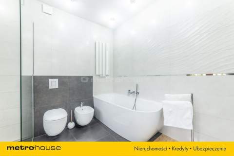 Rezydencja na działce 1680 m komfort i prestiż