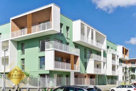 Parkitka N E9 z Inteligentnym Magazynem Energii 