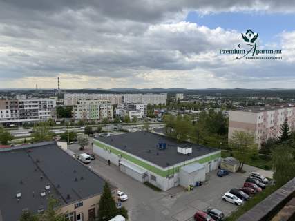 Przestrzeń z potencjałem/Jaworskiego/balkon/2 pok.