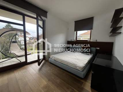 3 pok apartament 5 min od morza długoterminowo