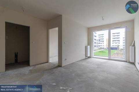 Centrum, 32.6 m2, 2 pokoje, balkon, parking,