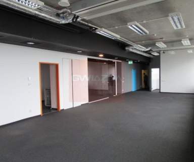 Nieruchomość komercyjna do wynajęcia, 215 m2, Warszawa