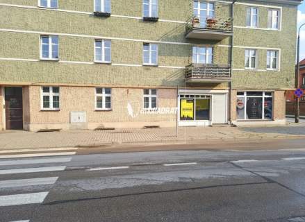 Mieszkanie z lokalem na spzredaż.