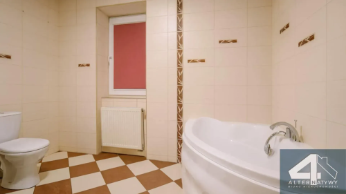 Ursus Dom pod usługi lub hostel