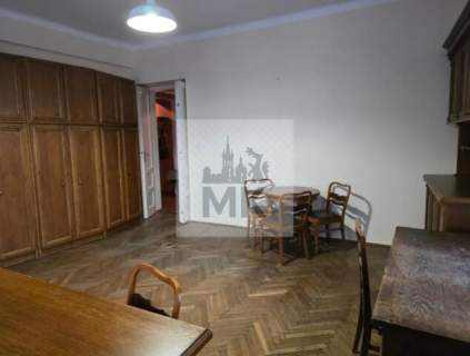 80m2 z balkonem na Salwatorze