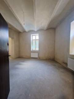 LOKAL UŻYTKOWY UL KALWARYJSKA , 62 M2