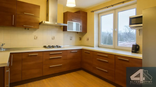 Ursus Dom pod usługi lub hostel